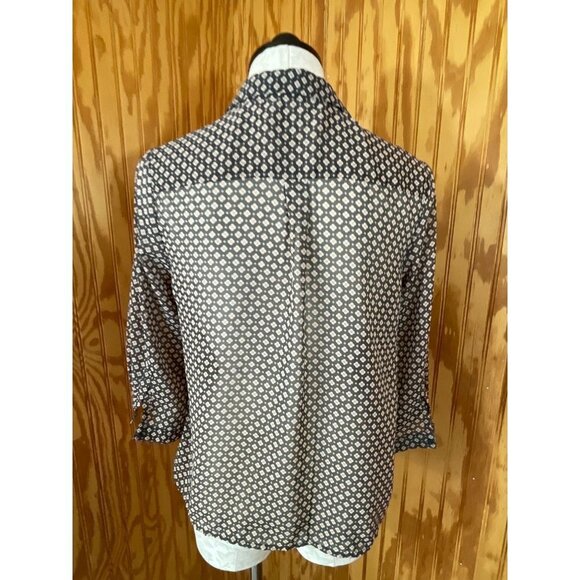 American Eagle Outfitters Shirt Top Button Front Floral Long Sleeve XS - Picture 2 of 8